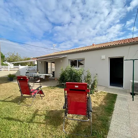 Дом отдыха Charmante Maison 3 Pres Des Plages Avec Jardin, Terrasse, Jeux, Garage Et - Fr-1-306-1221 *